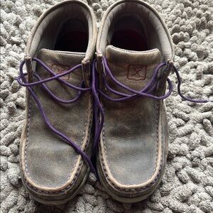 Twisted X Women's Chukka Driving Moc Loafer Brown with Purple Laces Size 8